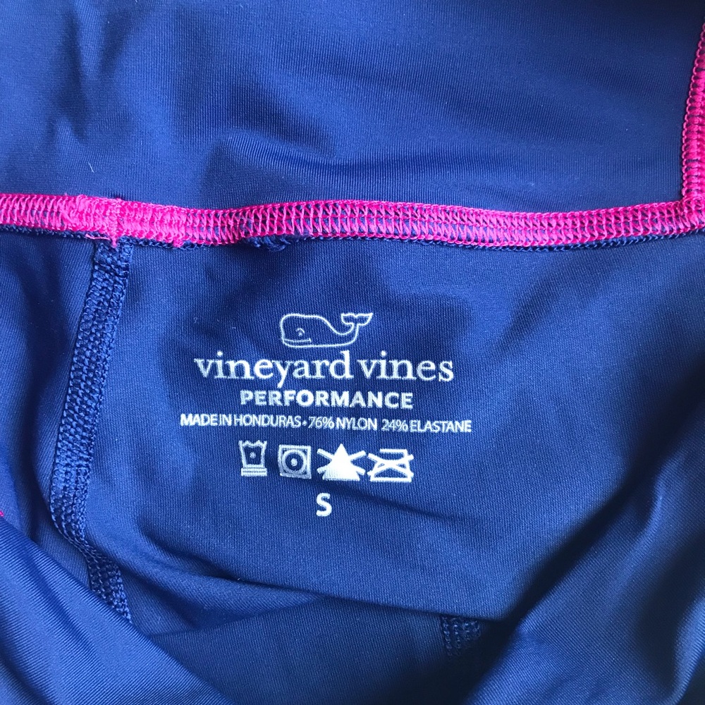 Vineyard Vines Solid Performance Crop Leggings - image 8